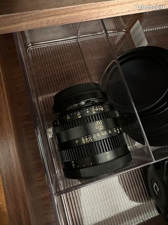 Objectif DZOFiLM Thypoch Simera-C 28mm T1.5 Cine Leica M