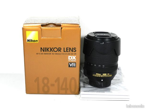 Objectif Nikon AF S 18-140 3.5/5.6 G ED VR En Très Bon Etat