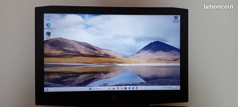 Ordinateur gaming HP modèle Omen 15CE053NF
