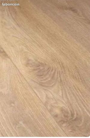 Parquet Stratifié KronoSwiss chêne classic trafic intensif AC4 32 pose Clip 5G