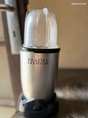 Petit blender électrique