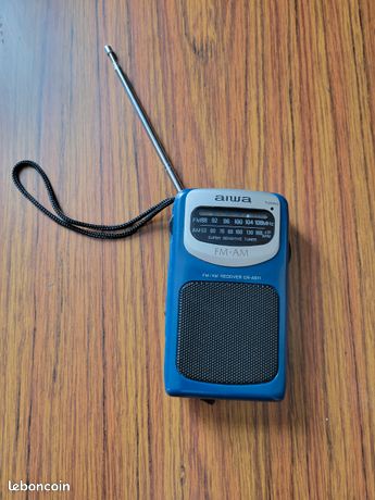 Petite radio à piles