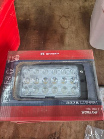 Phare led fendt