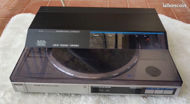 Philips FP 146 Linear Tracking Turntable tourne-disque platine