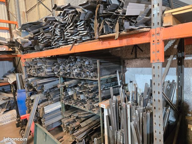 Pièces détachées pour fenêtres et volets roulants velux