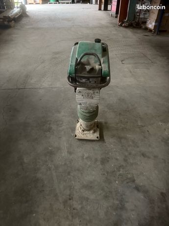 Pilloneuse WACKER