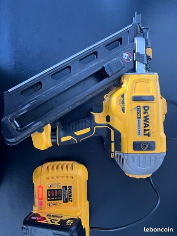 Pistolet a clou dewalt