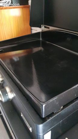 Plancha et chariot