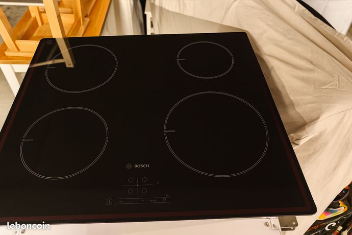 Plaque à induction Bosch PIA611B68B
