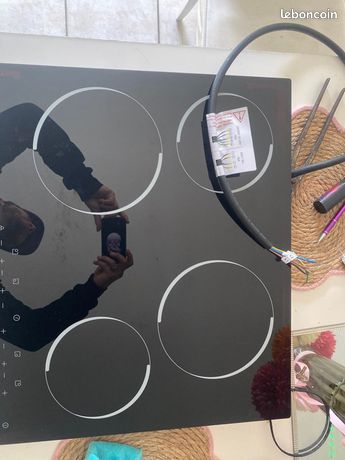 Plaque chauffant en vitrocéramique