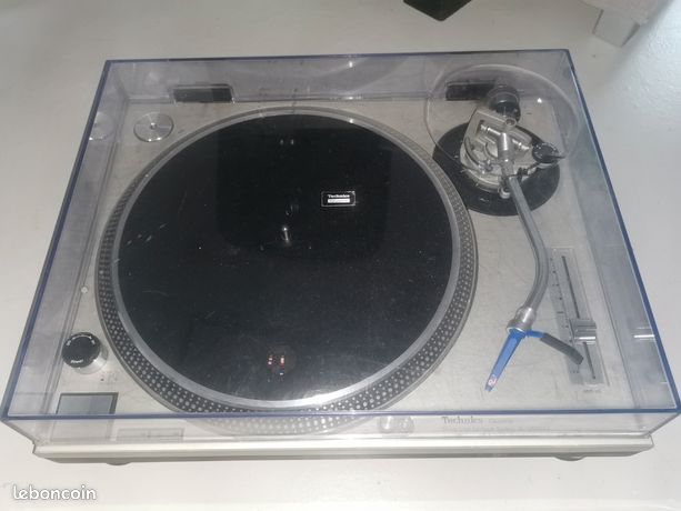 Platine vinyle technics