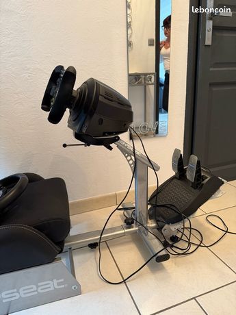 Playseat et volant Thrustmaster