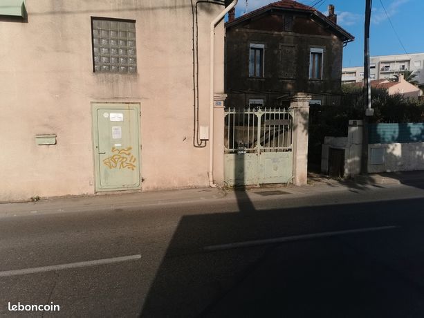 Portail ancien