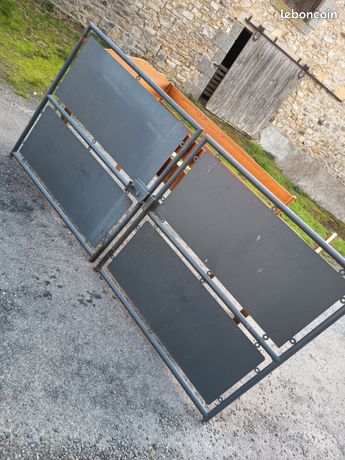 Portail battant