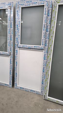 Porte en stock