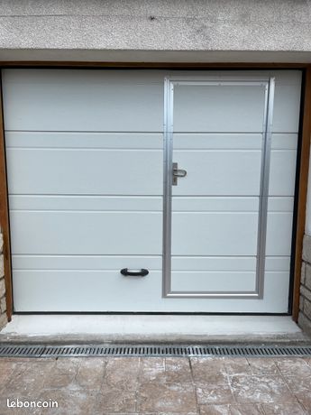 Porte garage motorisé