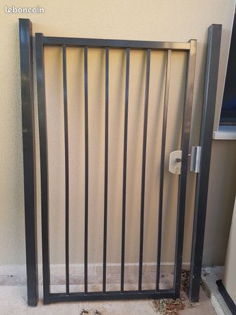 Portillon barreaudé 1mx1m80 gris