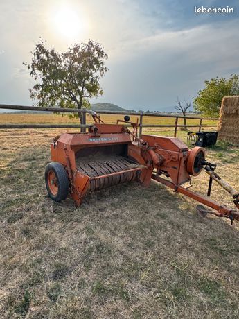 Presse petit ballots