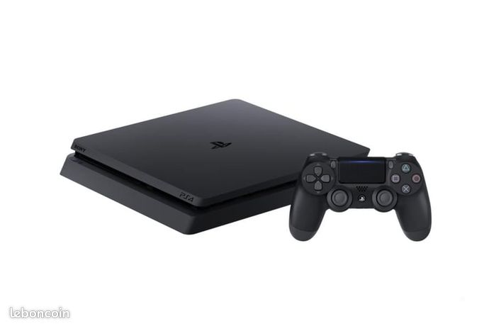 PS4 slim