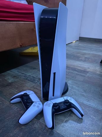 Ps5 + deux manettes