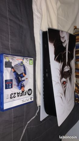 Ps5 lecteur sans manettes +fifa 23