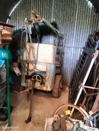 Pulvérisateur agricole 400 litres