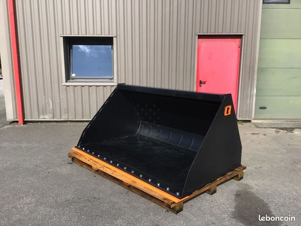 Quicke 240 GXL +