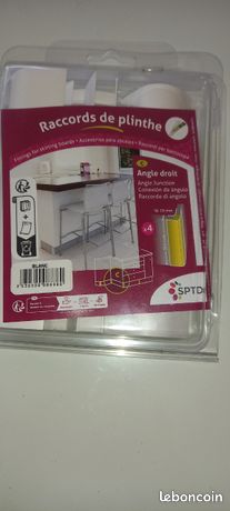 Raccords de plinthes il y en a 3