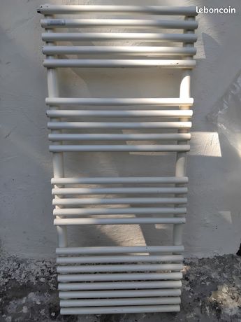 Radiateur sèche serviette eau chaude bonne marque