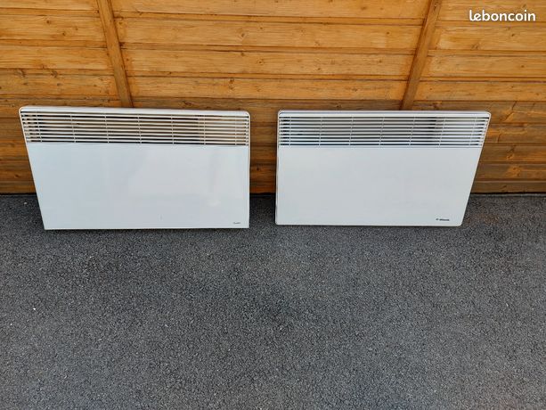Radiateurs électriques avec supports