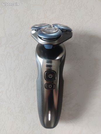 Rasoir électrique Philips Series 6000