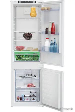 Réfrigérateur congélateur ENCASTRABLE Beko BCNA275E32SN