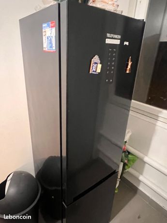 Réfrigérateur très propre