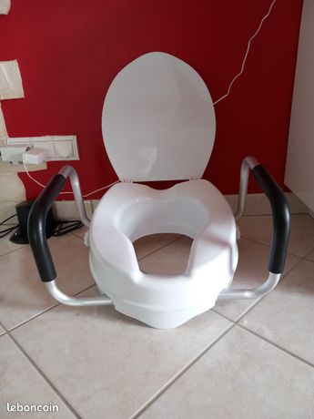 Rehausseur toilette