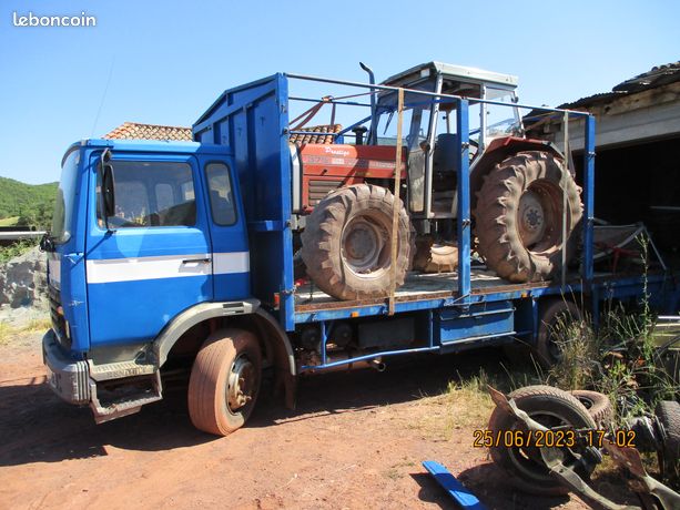 Renault bétaillère plateau