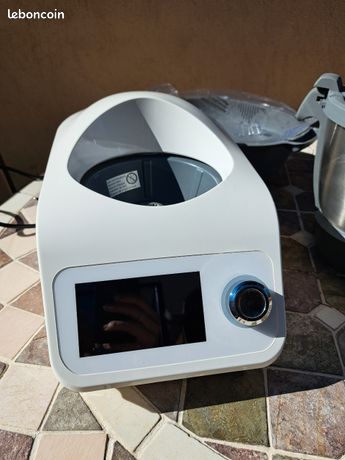 Robot compact cook