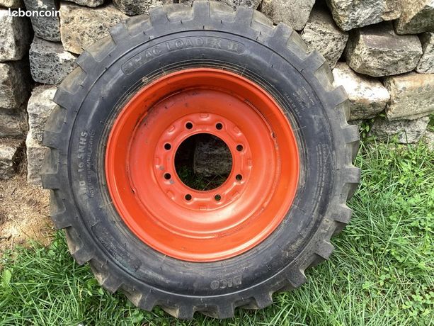 Roue de Bobcat