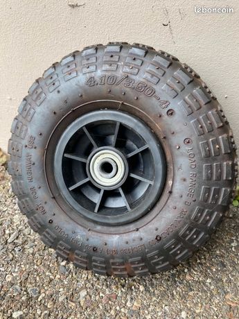 Roues diable ou chariot ou brouette