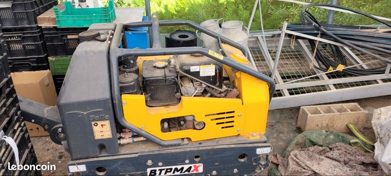 Rouleau compacteur