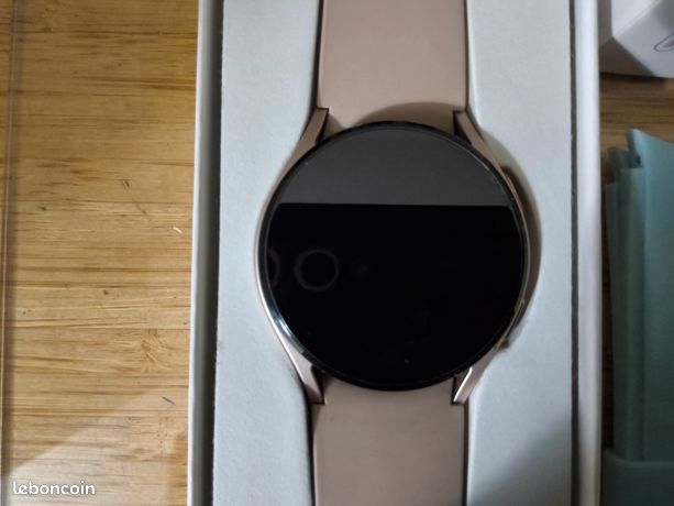 Samsung Galaxy Watch 4