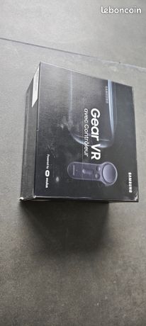 SAMSUNG Gear VR avec contrôleur