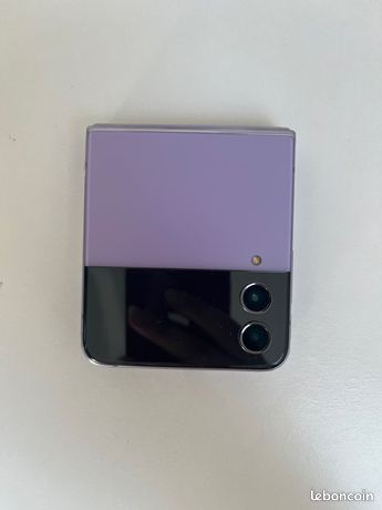Samsung Z Flip 4