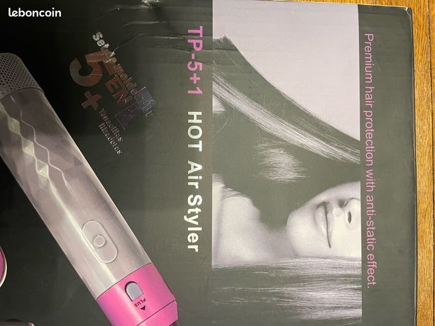 Sèche cheveux neuf