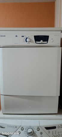 Sèche linge a évacuation