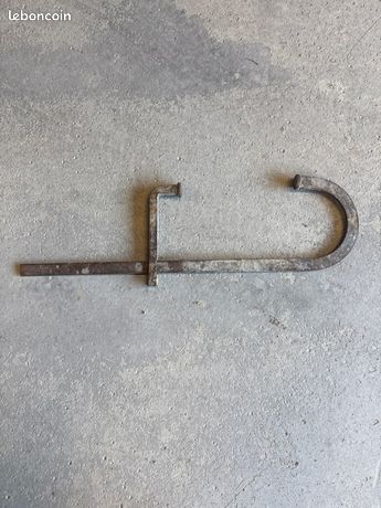 Serre joint maçon