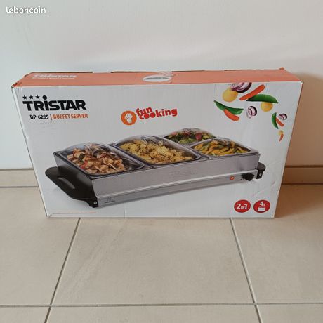 Serveur De Buffet