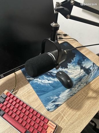 Shure mv7+