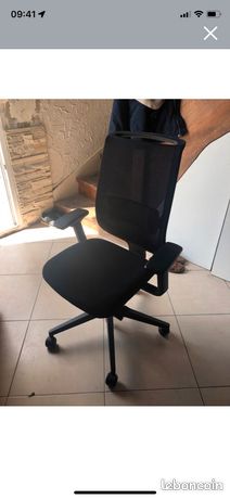 Siège chaise fauteuil de bureau ergonomique marque Steelcase Reply Air