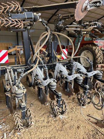 Strip till