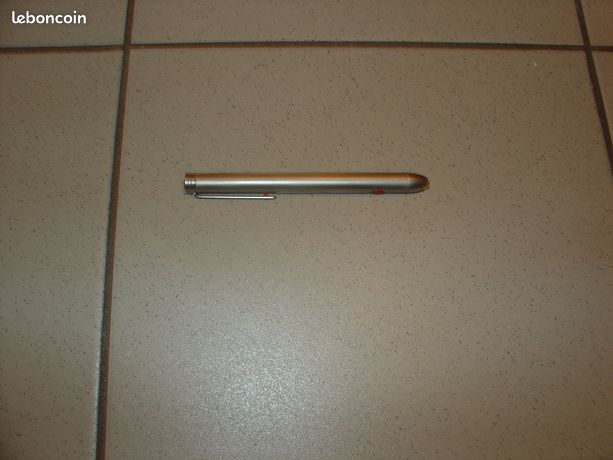 Stylo pointeur laser rouge
